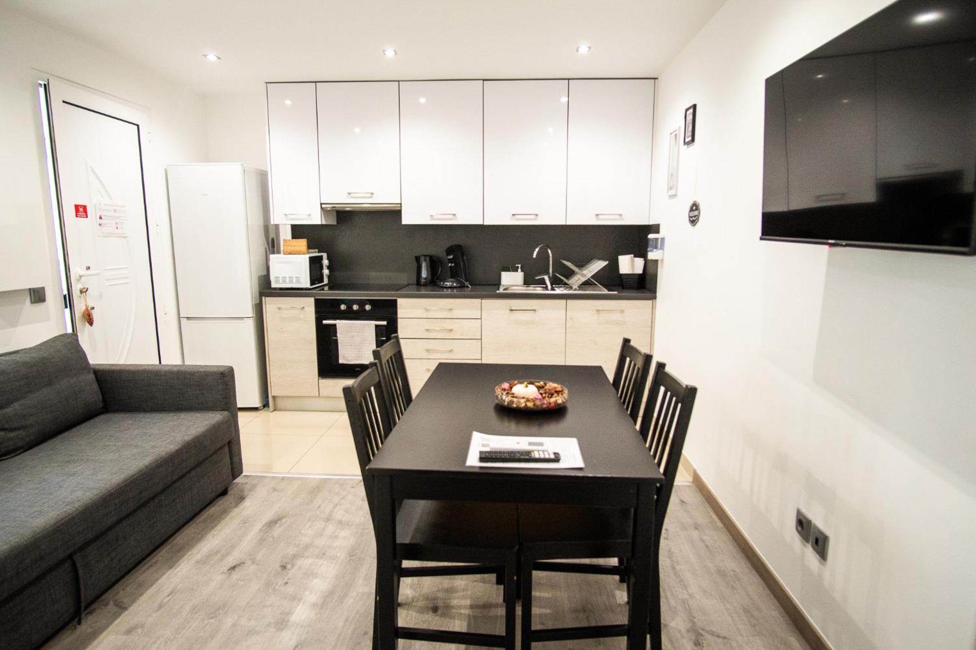Appartement 1-4 Pers - Proche Paris, Cdg, Grand Paris Arena - A L'Ombre Du Pin "5" Le Pin  外观 照片